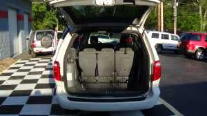 2005-dodge-grand-caravan-white-22