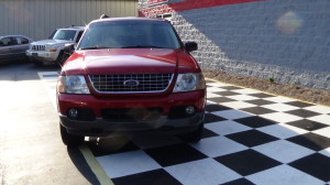 2005 ford explorer red (1)