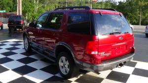 2005 ford explorer red (10)