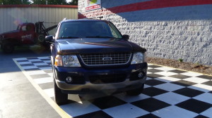 2004-ford-explorer-eddie-bouer-edition-1