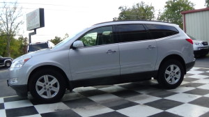 2010-chevrolet-traverse-11