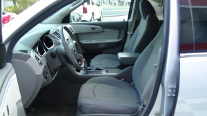 2010-chevrolet-traverse-16