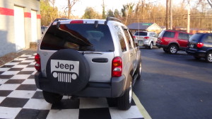 2003-jeep-liberty-silver-6