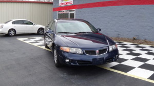 2004-pontiac-bonneville-se-1