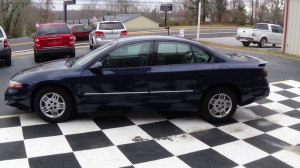 2004-pontiac-bonneville-se-11