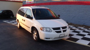 2005-dodge-grand-caravan-2