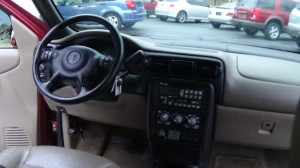 2002 PONTIAC MONTANA (27)