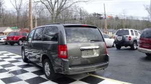 2010 CHRYSLER TOWN AND COUNTRY TOURING (7)