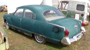 1953 Kaiser- Delux (11)