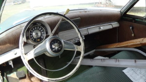 1953 Kaiser- Delux (18)