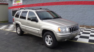 2003 Jeep Grand Cherokee (2)