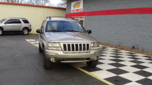 2004 Jeep Grand Cherokee (1)