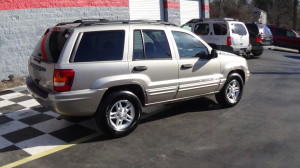 2004 Jeep Grand Cherokee (7)