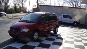 2006 dodge caravan burgandy (13)