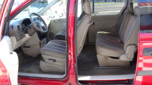 2006 dodge caravan burgandy (21)