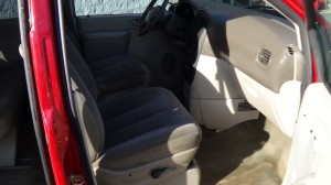 2006 dodge caravan burgandy (26)