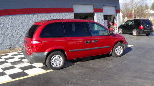 2006 dodge caravan burgandy (5)