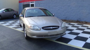 2001 Ford Taurus ses gold (1)