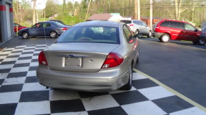 2001 Ford Taurus ses gold (6)