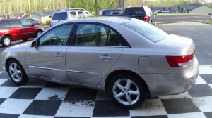 2008 Hyundai Sonata gold (9)