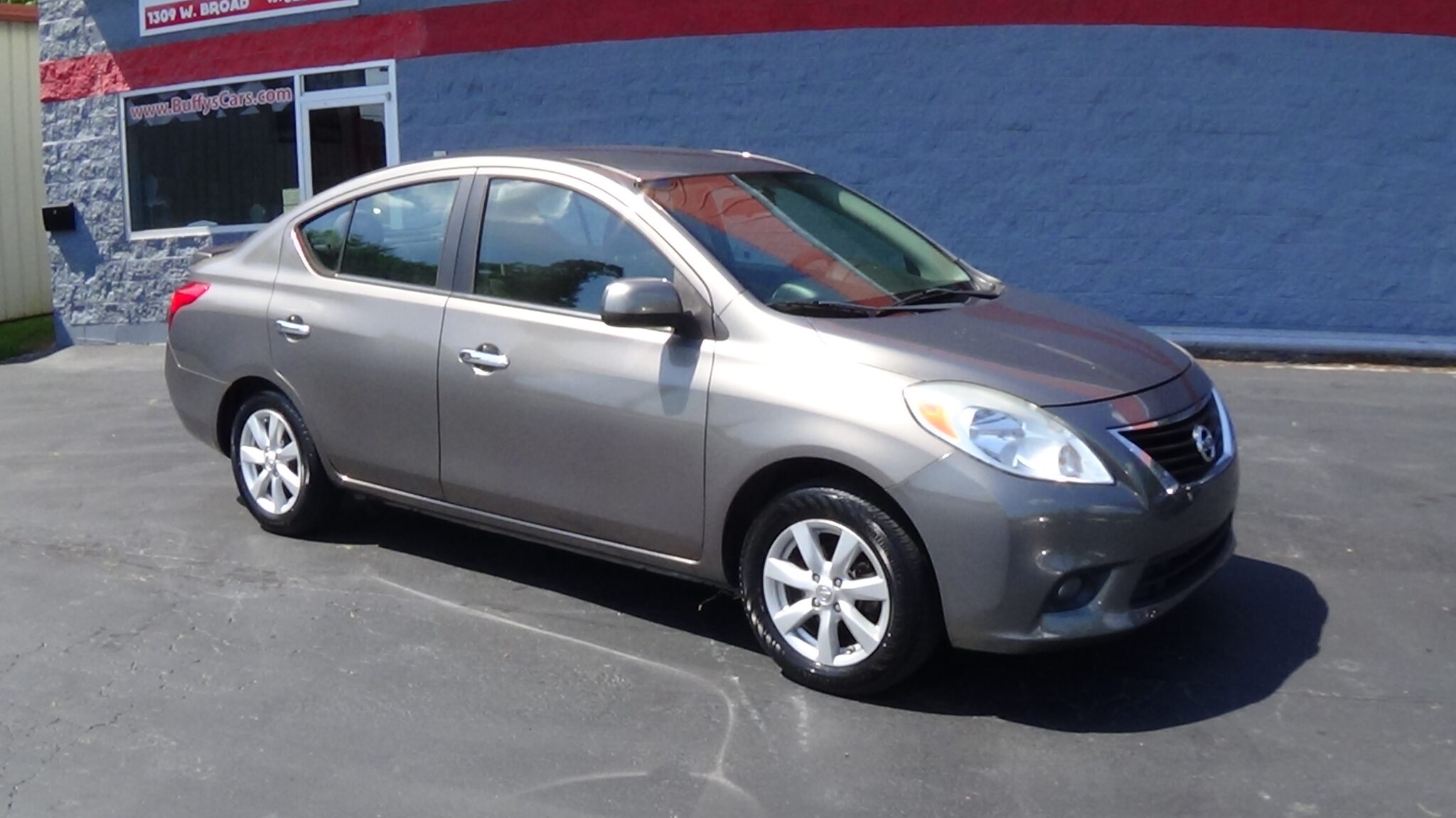 2013 NISSAN VERSA SL | BuffysCars.com